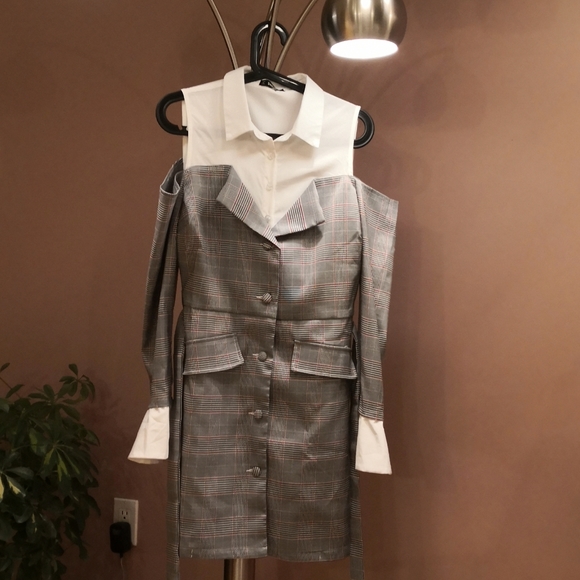 New plaid dress - Picture 3 of 6